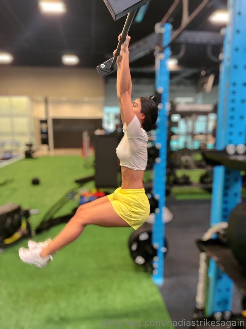 This exercise is suchhh a great way to practice your body control and 