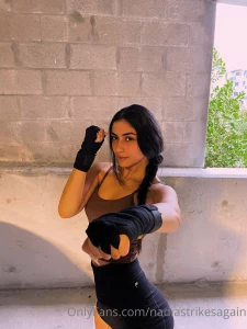 Hit em with the left hit em with the right part 4
