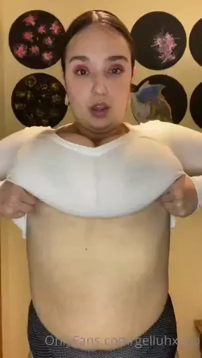 I love doing tiny shirt titty drops 