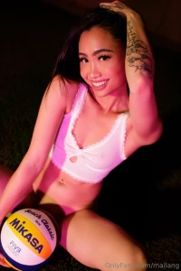 Is this pussy yours you gonna take it