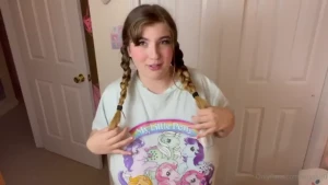 Beachy clothes try on haul and strip tip on this post to get special