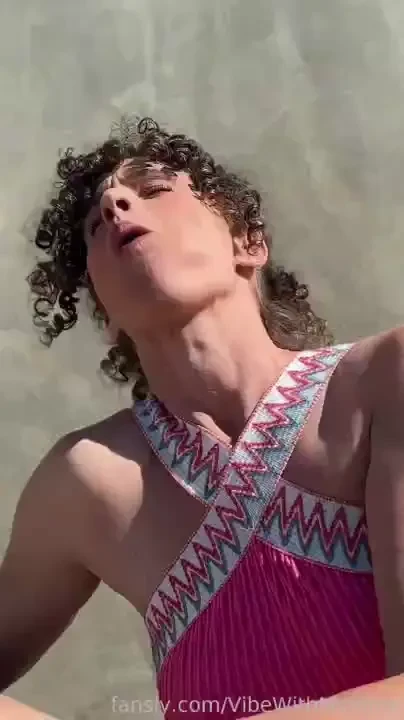 Can you tell which one i like better food or masturbating 