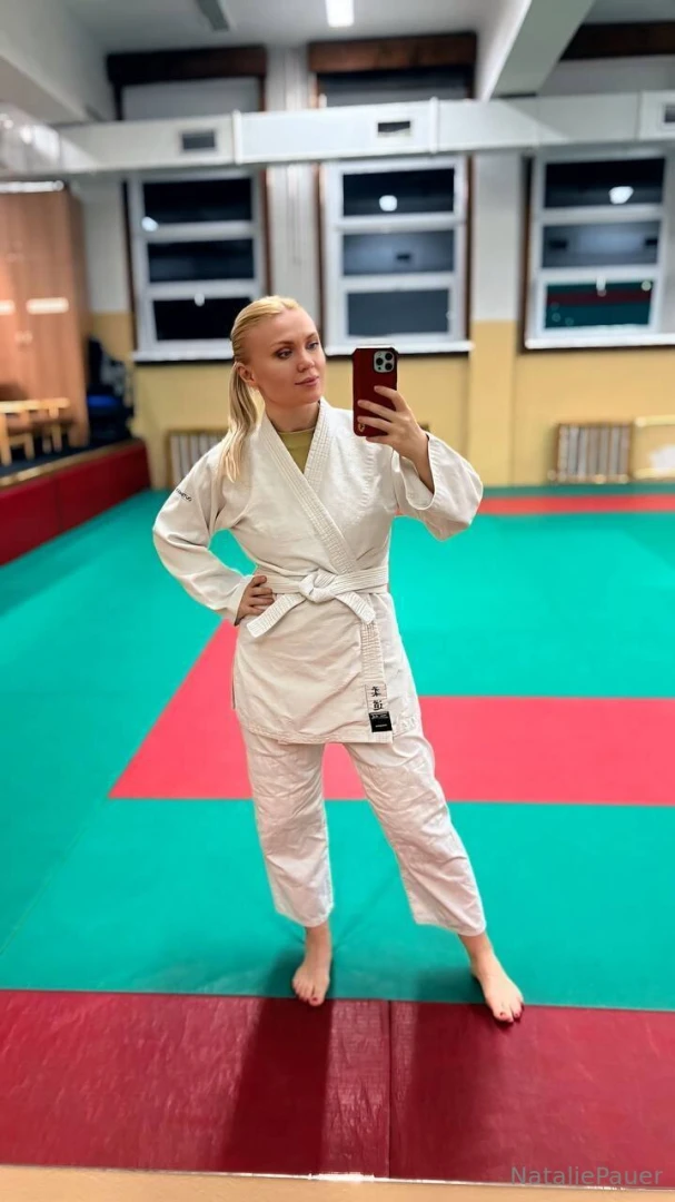 Most of you voted for more sporty content from me which is really cool part 1 