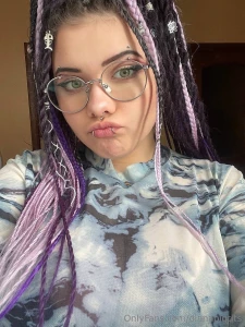 Maybe you don t know but i wearing a glasses when i m at home when i part 1