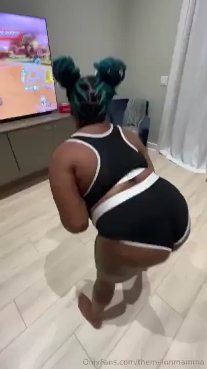 Gamer mommy brace yourself this is my hottest video yet this may be 