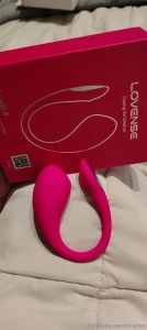 New toy alert i just got my lovense lush 4 and you can control it from