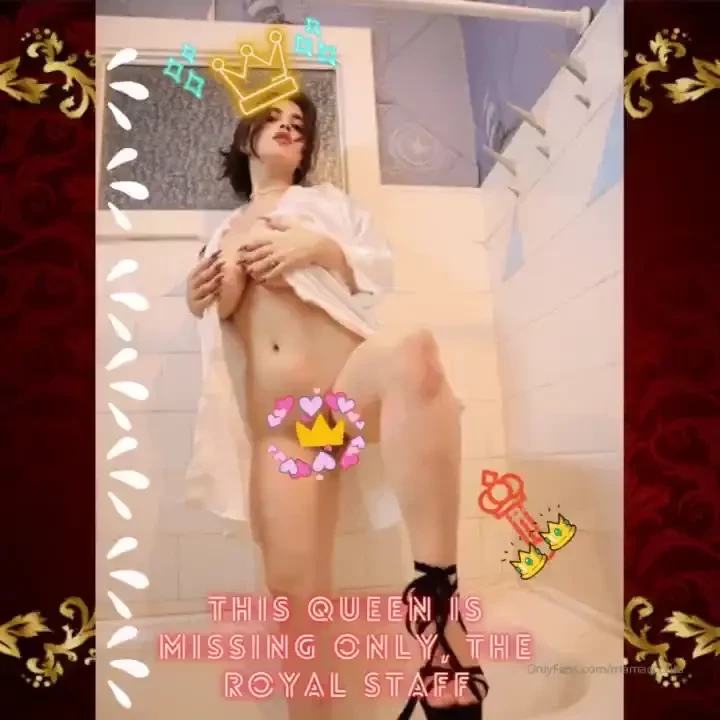 Today for you my dears i have a special royal content only for the 