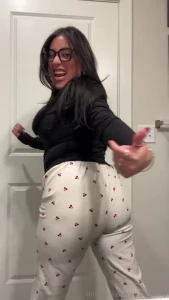 The way i felt a lil jiggle back there i had to capture it in video