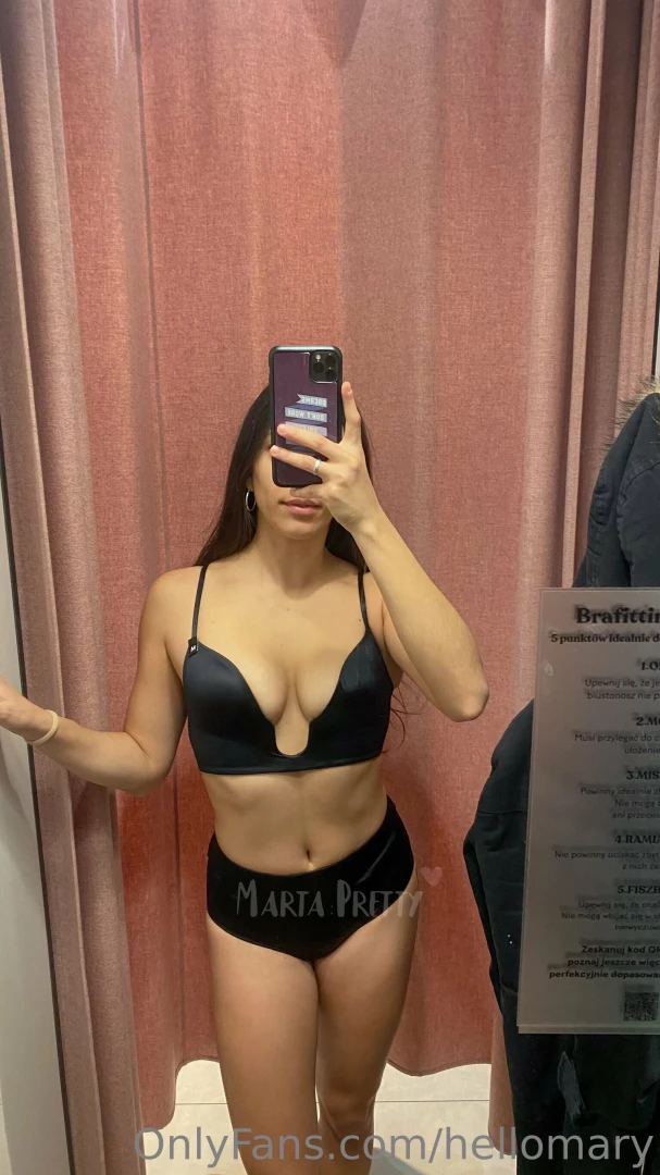 Wanna come shopping with me come and pay my lingerie in https onlyfans 