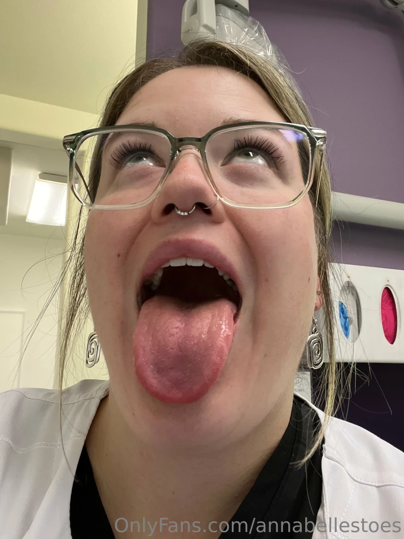 At work thinking about you cumming in my mouth 