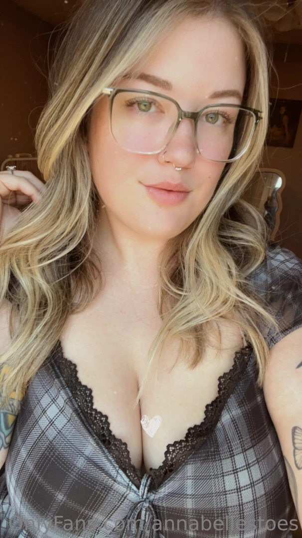 Got a fun little outfit 