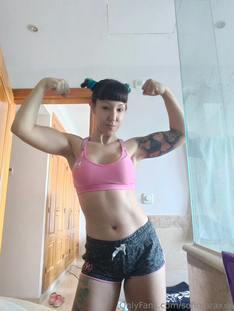 Do i look strong enough to handle your big dick 