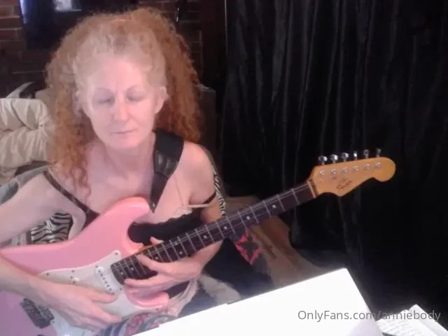 Reading law playing music and trancing myself off - part 1 