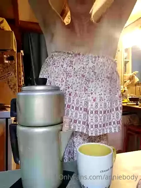 The wondertwins agree this coffee is the bomb they simply can not 