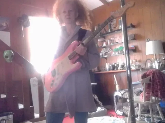 In lieu of live i bring you a recording of what could have been and by part 1 