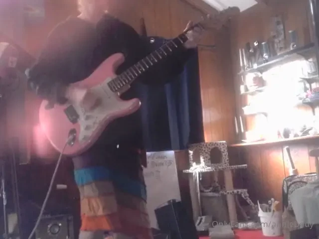 Having a little fun and fucking around with pinkie on a cold windy part 1 