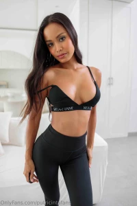 I ll give you a choice my yummy ass or wet pussy be brave with me