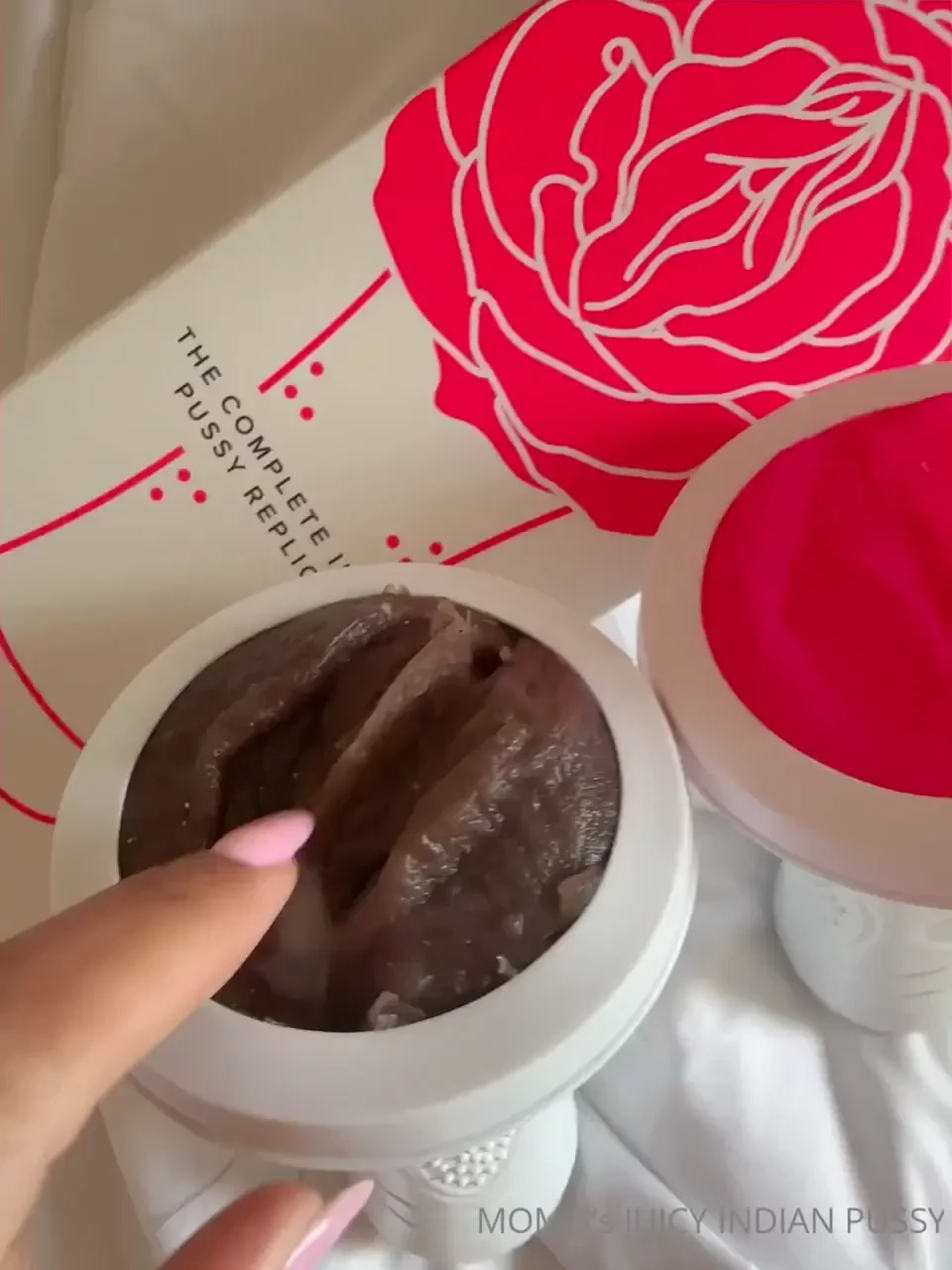 Imagine fucking my actual pussy want my pocket pussy so i usually buy 