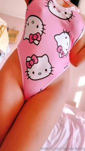 If i was your phone wallpaper would you show your friends or keep me a