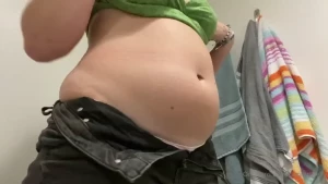 Some cute straddling pics plus a before and after going out vid