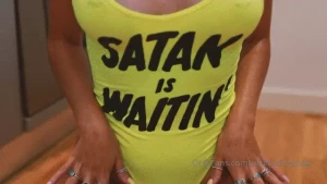How hot is tink_sg though this is from a special video we did who