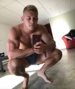 Do you like blond american muscle hunks then look no further than my part 2