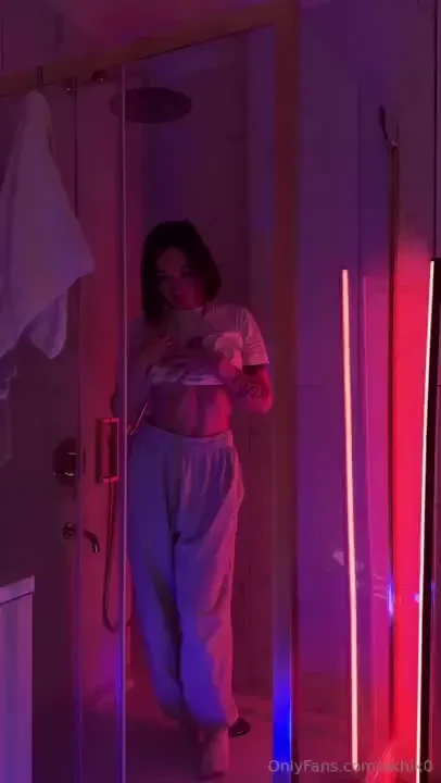 I wonder how many of you get in the shower with your clothes on lol 