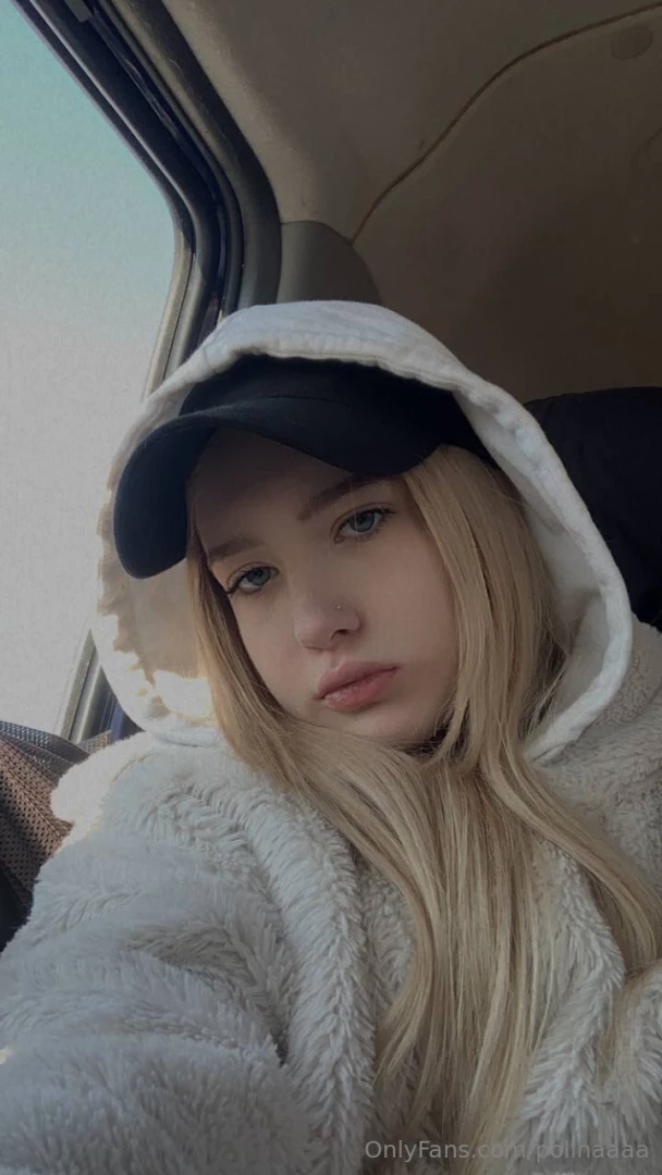 I want to travel but i m too lazy 