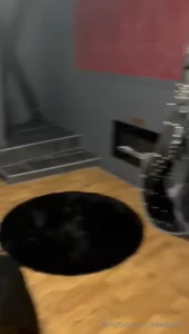 Enjoy some backstage content from a bdsm video shoot voici du contenu part 1