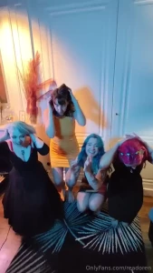 J ai retrouv toutes les petites vid os behind the scenes du tournage d part 4