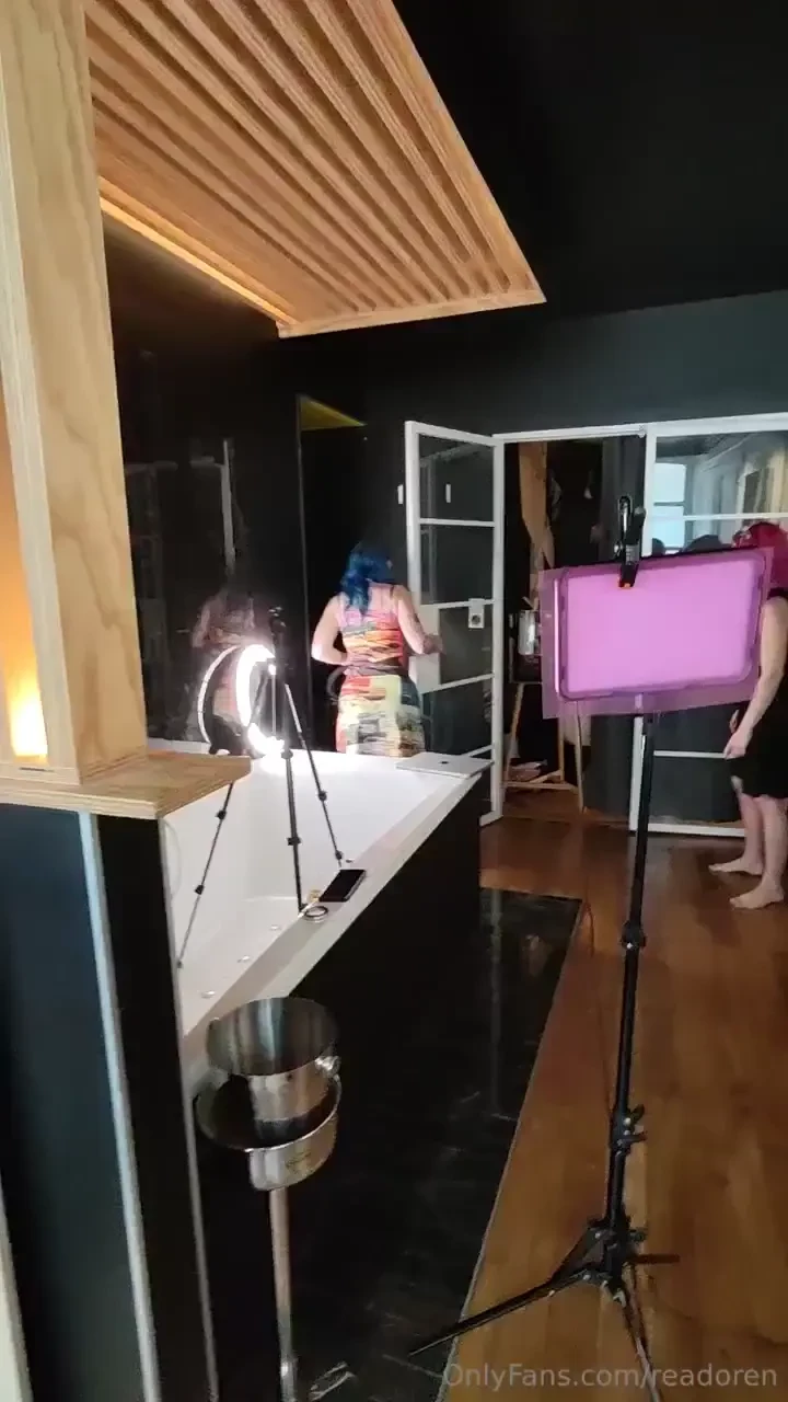 J ai retrouv toutes les petites vid os behind the scenes du tournage d part 1 