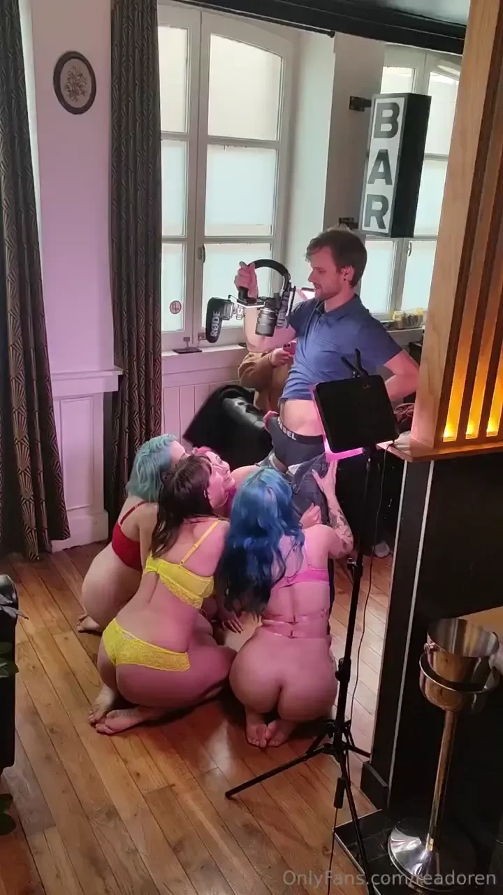 J ai retrouv toutes les petites vid os behind the scenes du tournage d part 8 