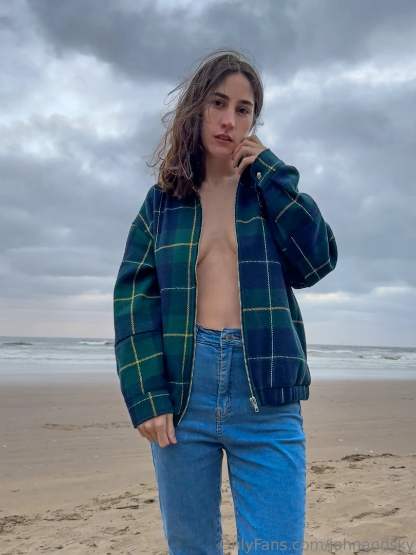 Hi my lovelies here s a quick reminder that today we ll be uploading a part 6 