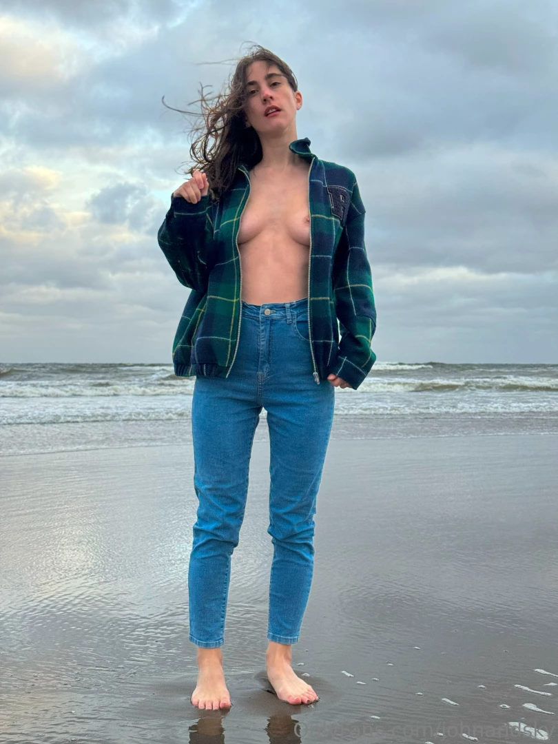 Hi my lovelies here s a quick reminder that today we ll be uploading a part 8 