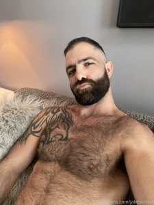 Let s play a game where s my favorite place to bust