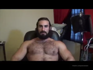 Flexing amp jerking off wanna see me jerking off and flexing my huge