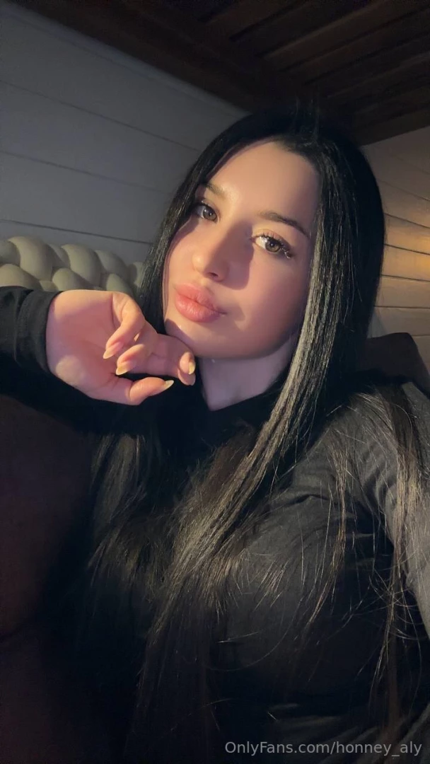 Today i want to talk about how great mood and wellness go hand in hand 