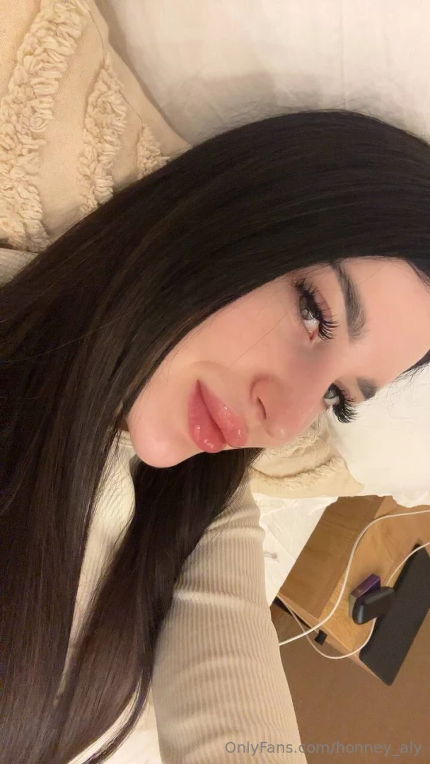 Honney_aly1 part 3169479 