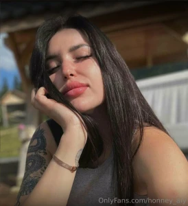 Hey there before we move forward take a quick moment to peek at my bio