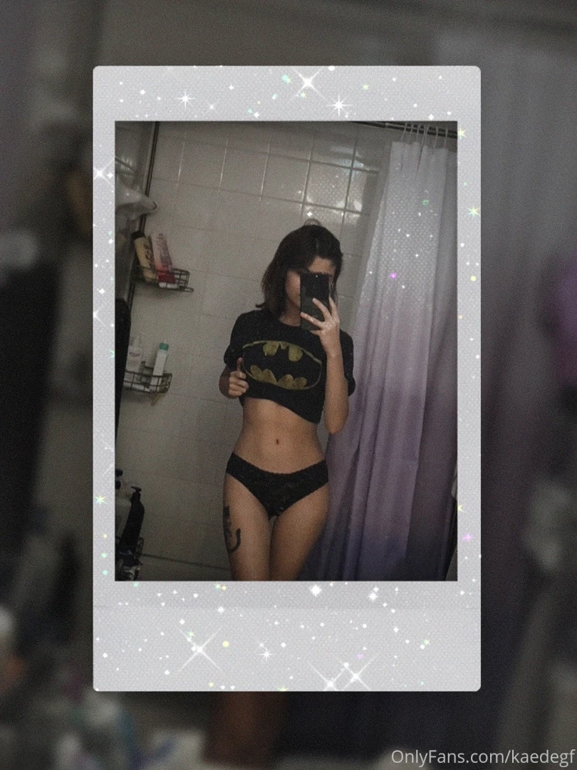 Sweet and girly or dark and nerdy part 1 