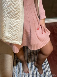 Todays content this is the outfit i wore to work on monday part 2