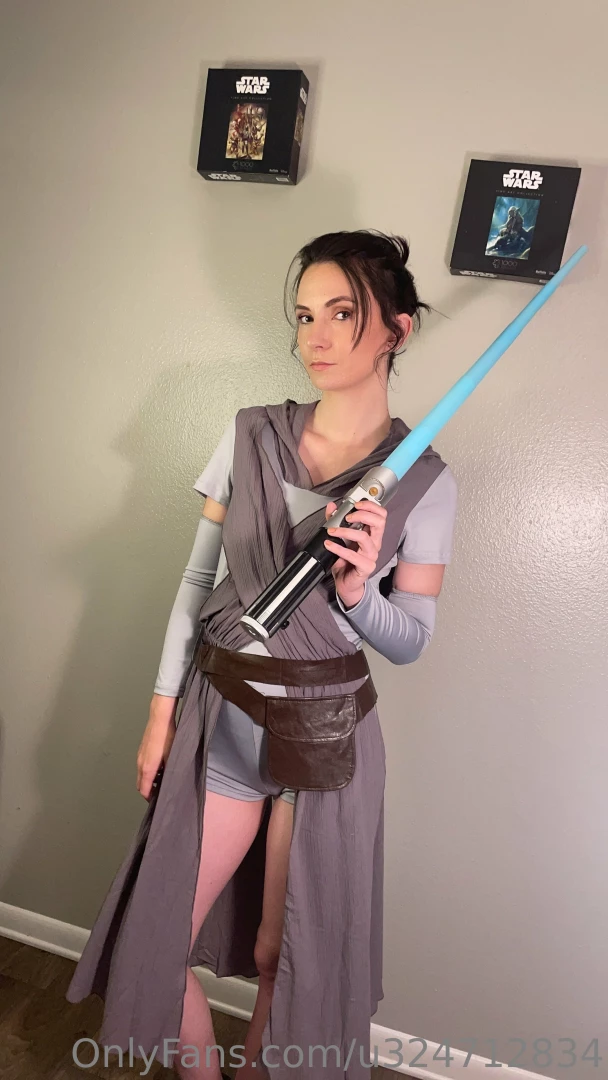 My starwars rey cosplay who s your favorite starwars character part 1 