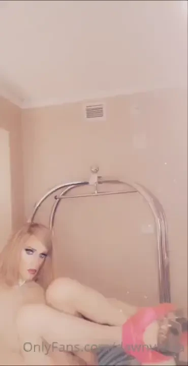 Damn i was getting frisky up the casino must have been all the money i 