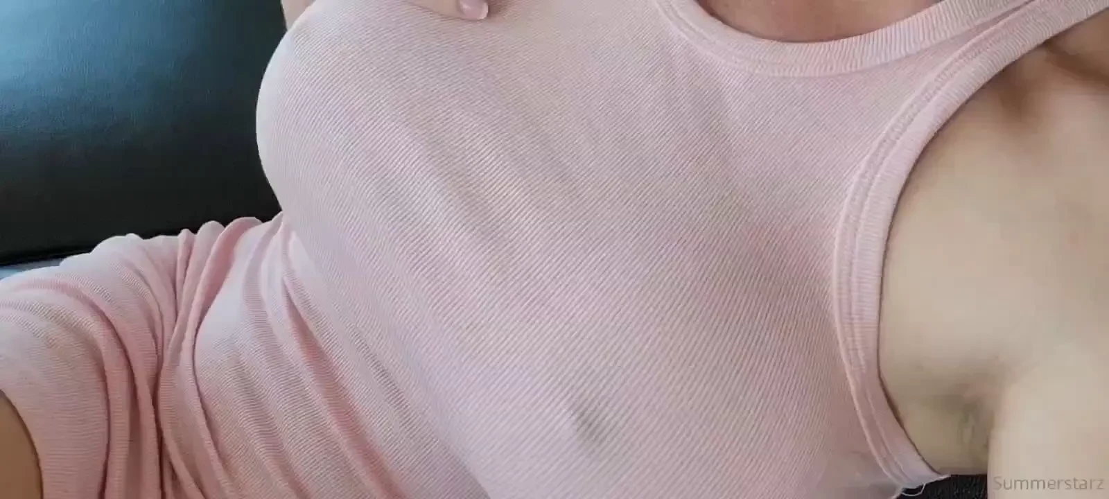 While out in florida we saw cheerleaderkait at a bar we went back to 