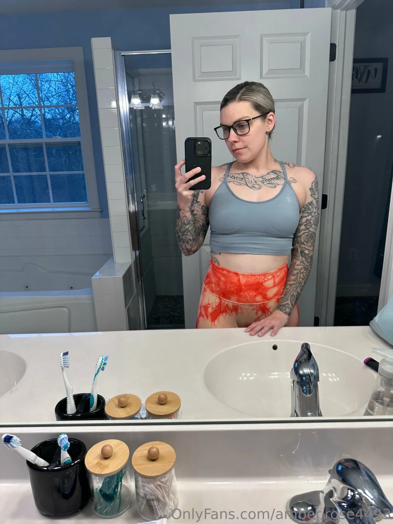 Heading to the gym to keep growing this booty 