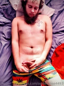 Check out my boy bobby he s packin hey welcome to my page here you can