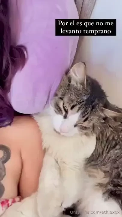 Desde beb se hace en mi cuello y ya no cabe 