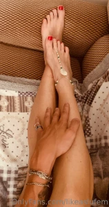 Bitch going at the beach part 2