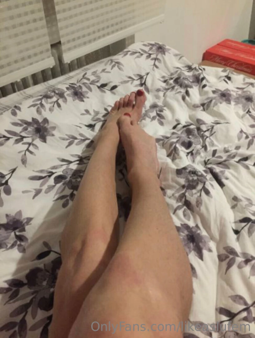 Just traces on my knees after a pleasant job 