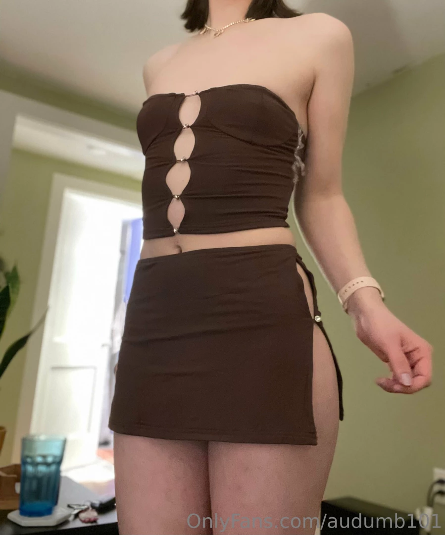 Do you think this outfit s too skimpy to wear to the mall next weekend part 1 